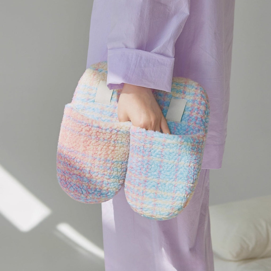 Fuzzy Gradient Sherpa Cloud Slippers