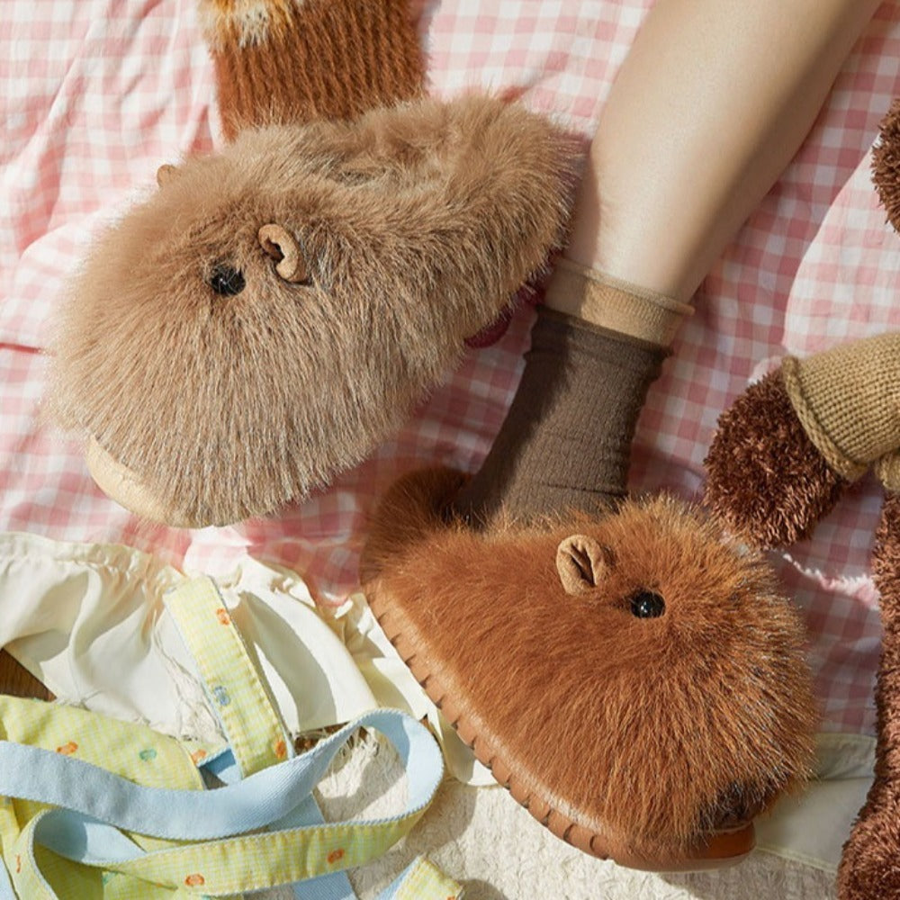 Sleepy Capybara Slippers