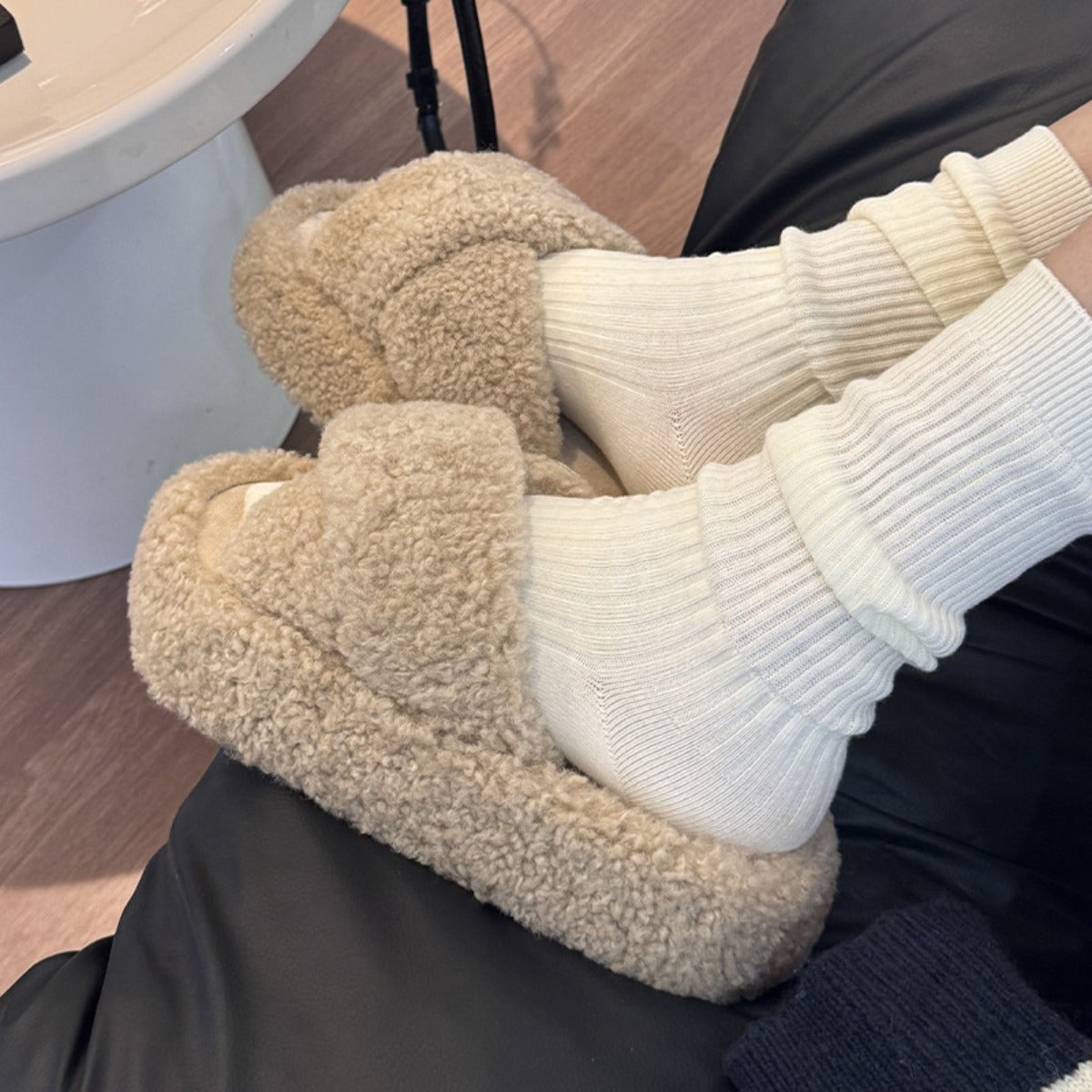 Teddy Cross Slippers