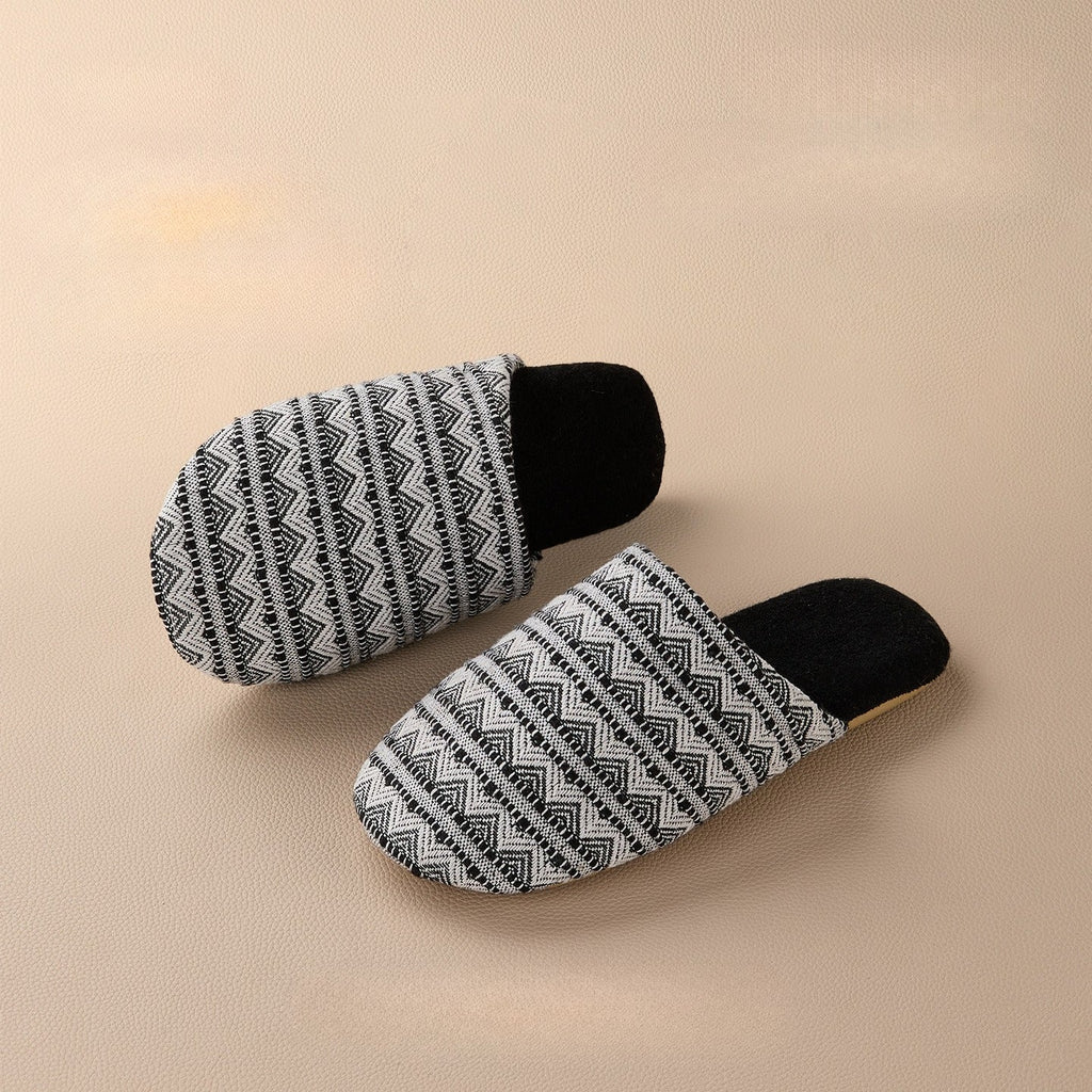 Zigzag Knit Indoor Slippers