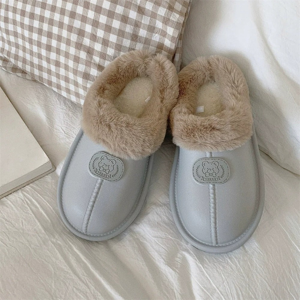 Fuzzy Collar Bear Patch slippers