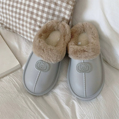 Fuzzy Collar Bear Patch slippers