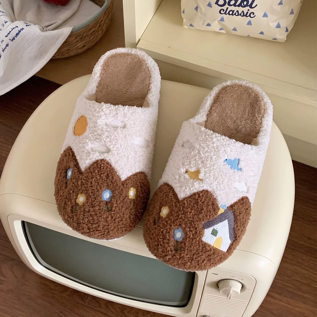 Countryside Cottage Fleece Slippers