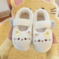 White [Cute Yellow-Eared Kitten]