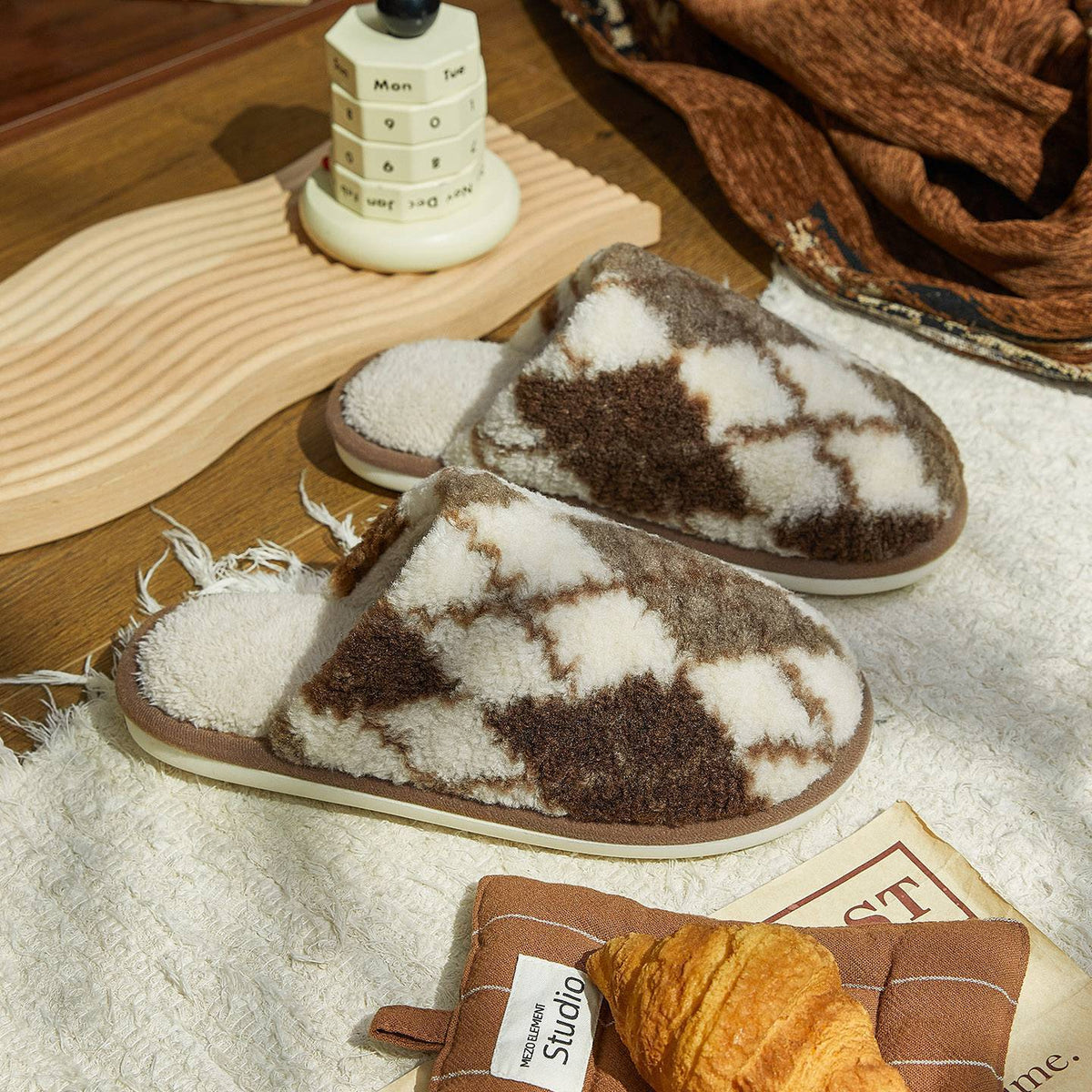 Argyle Cloud-Soft Mule Slippers
