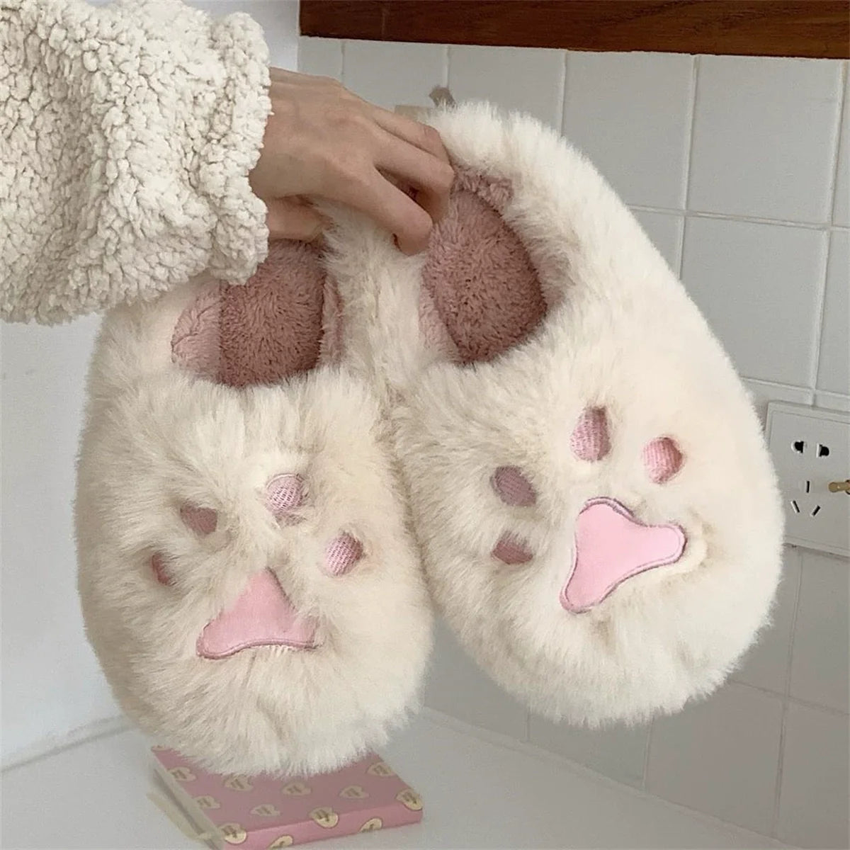 Fuzzy Cat Paw Plush Slippers